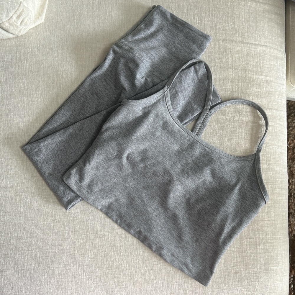 Beyond yoga leggings + top space dye set in heather grey!